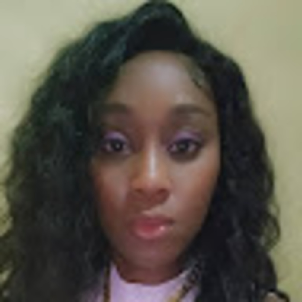 Meet your Posher, Adanah